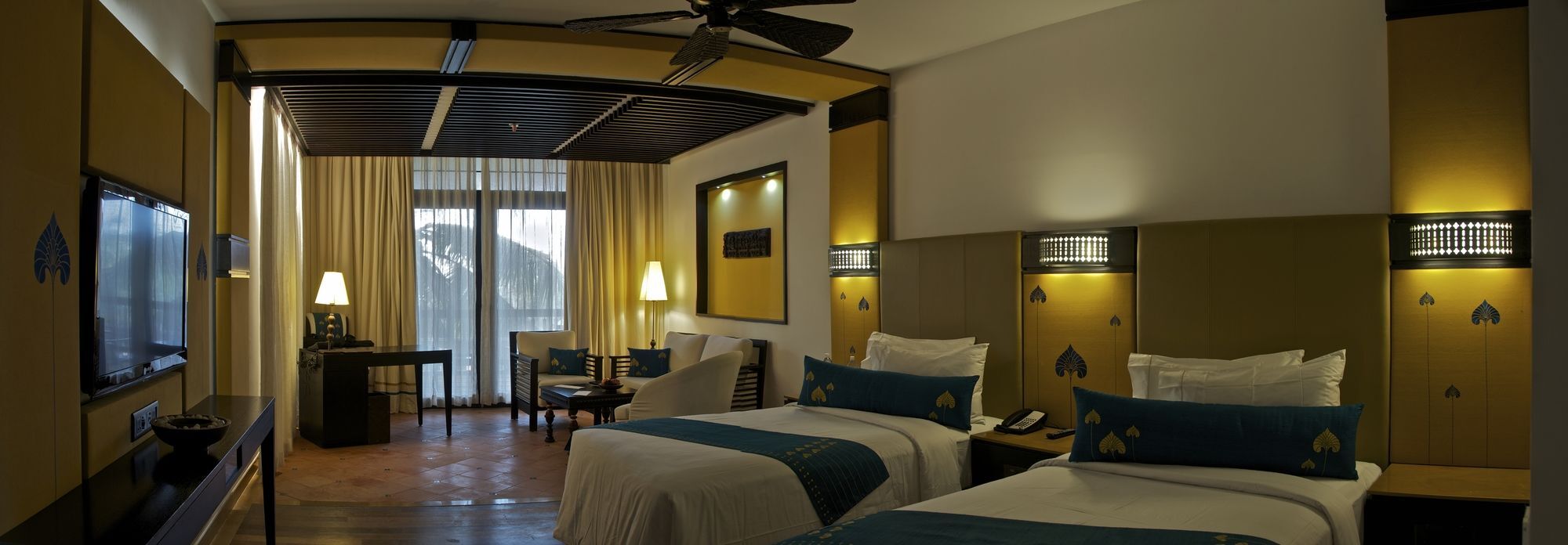 Vasundhara Sarovar Premiere Alappuzha Extérieur photo