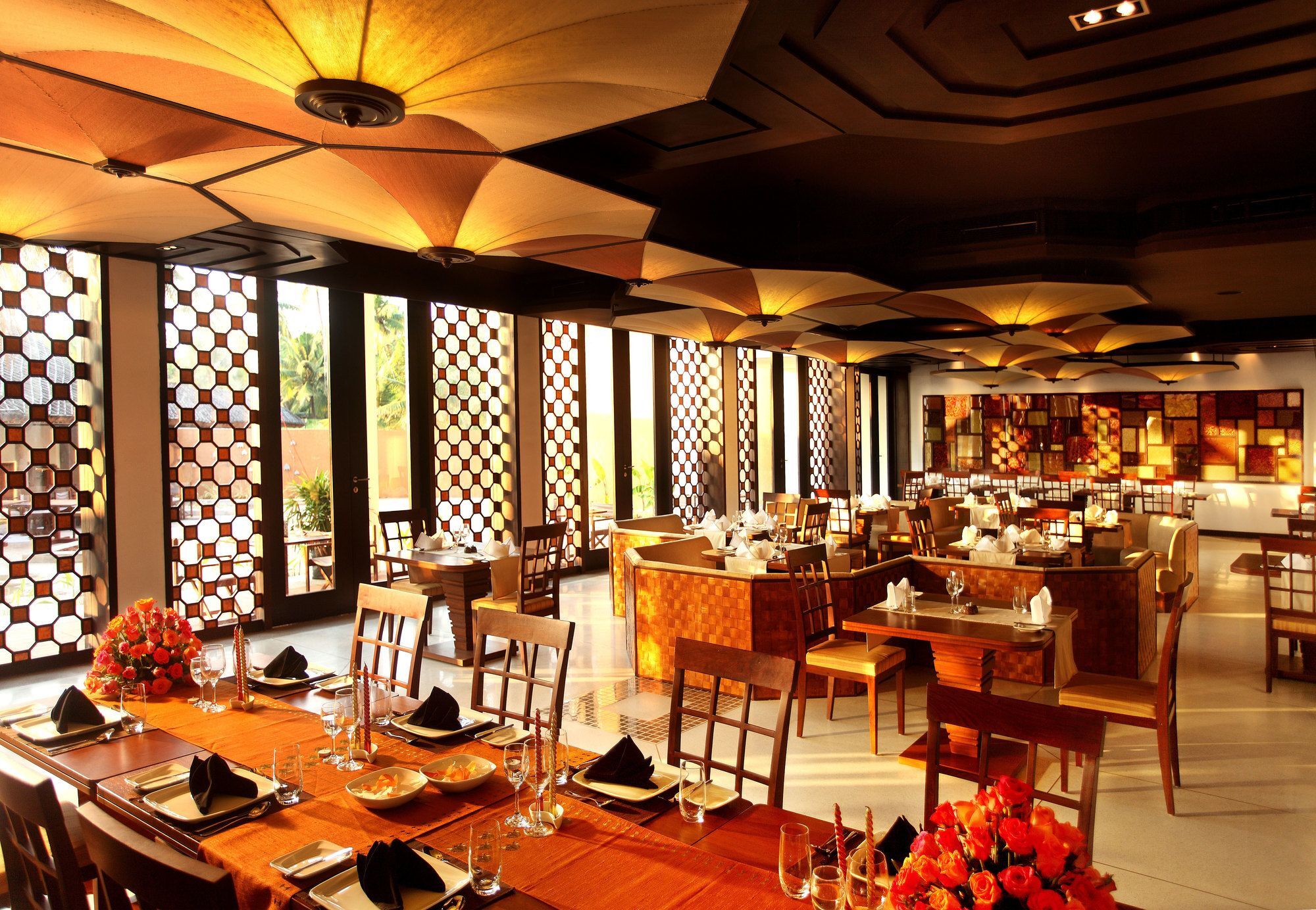 Vasundhara Sarovar Premiere Alappuzha Extérieur photo