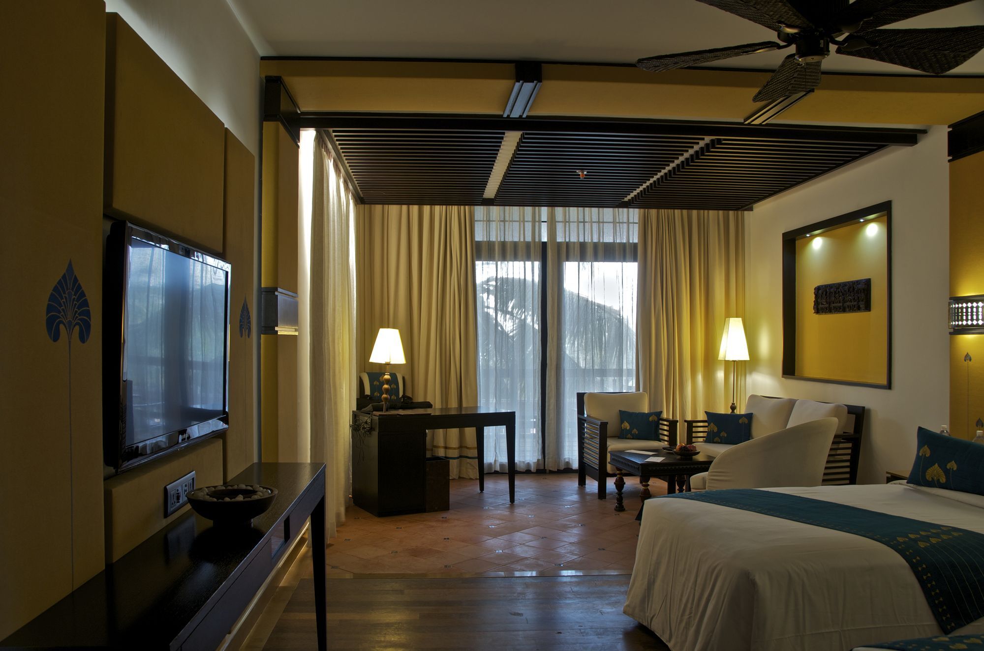 Vasundhara Sarovar Premiere Alappuzha Extérieur photo